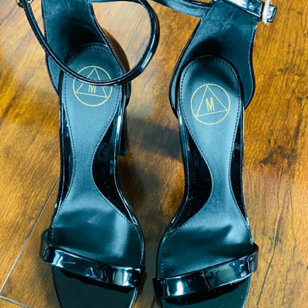 Women's black high heels